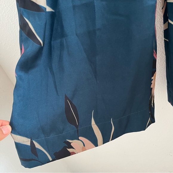 Zara Woman Silky Blue Floral Wide Leg Pants Contemporary US Small - Picture 6 of 11